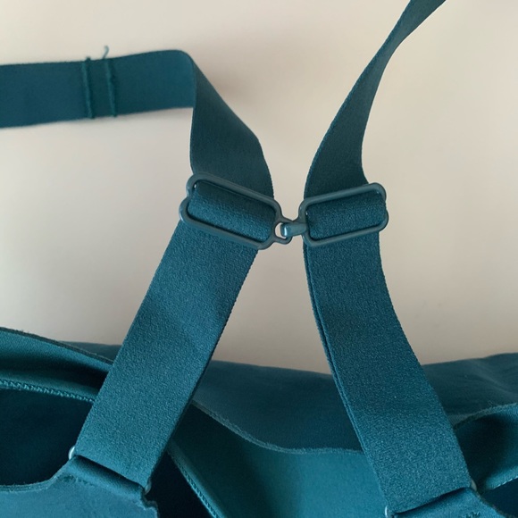 Lululemon NWT Fine Form Sports Bra 36DD - Picture 7 of 10